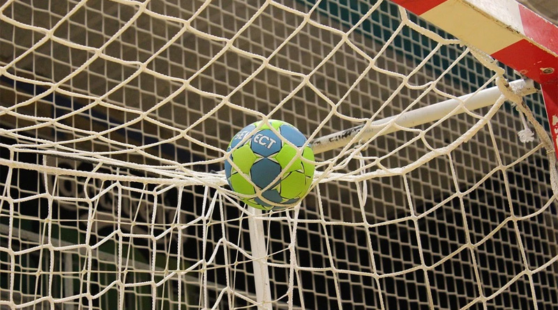 Handball im Tornetz
